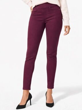 NWT Levi’s SIGNATURE Gold Pull-on Skinny Jeans Burgundy Shaping High Rise 14M